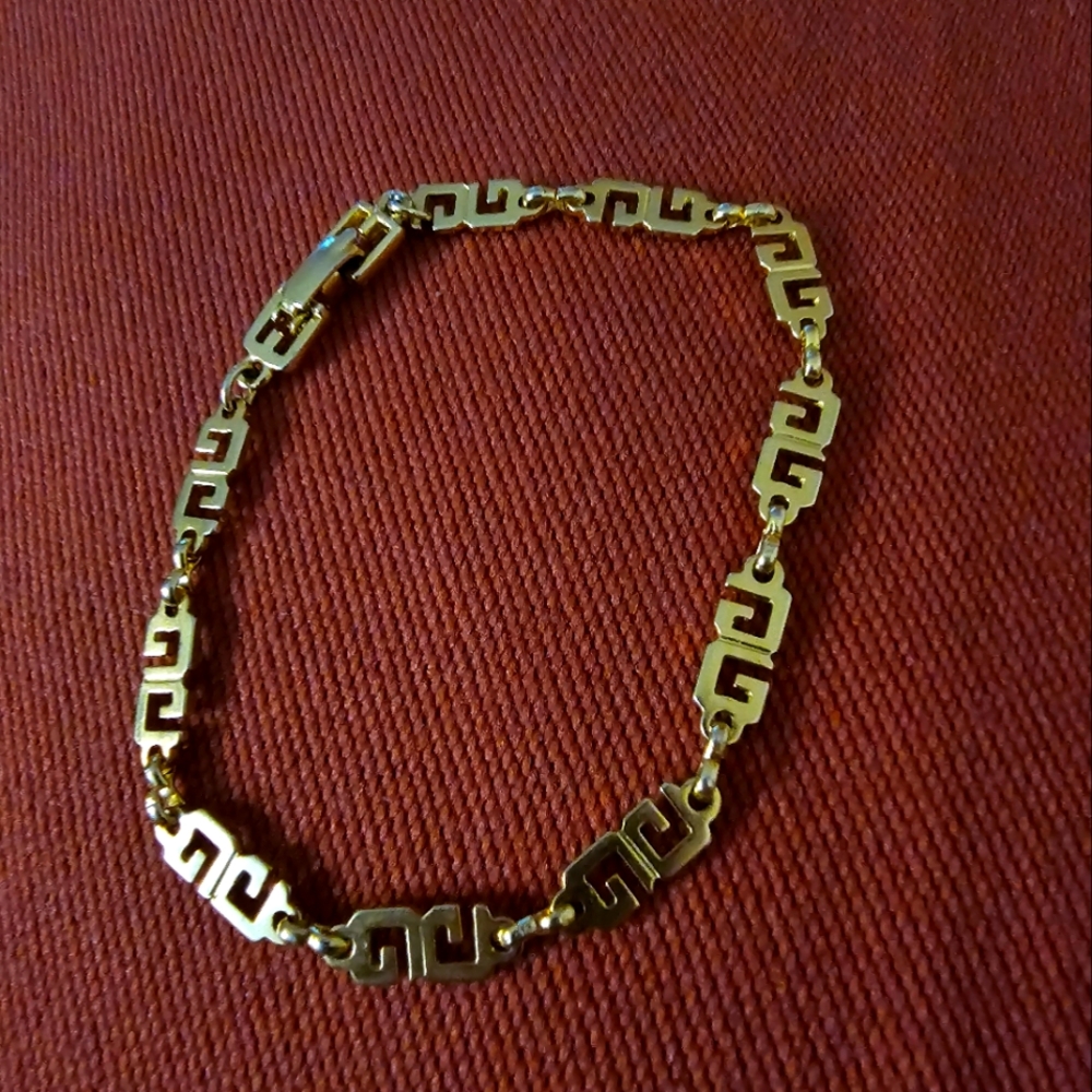 Givenchy vintage gold tone bracelet